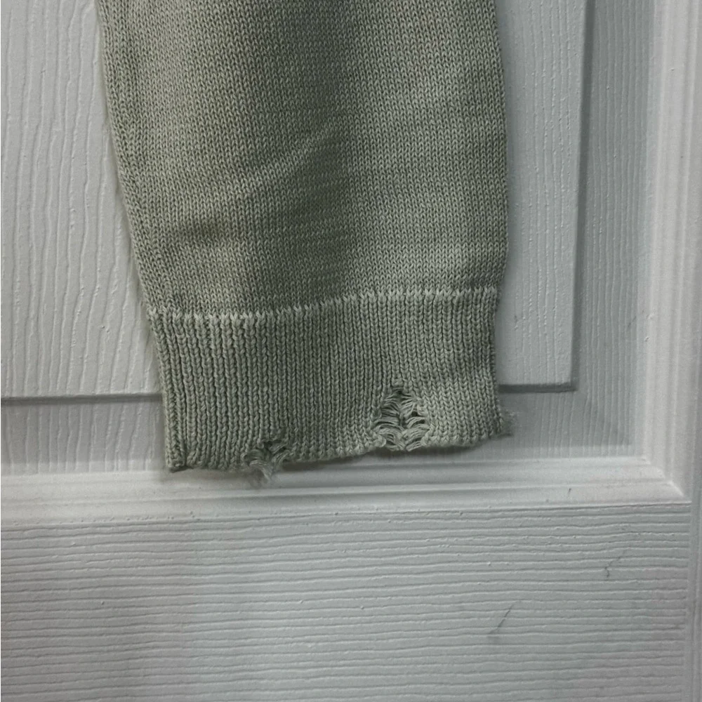 525 America Mint Green Distressed Cotton Pullover Sweater – Size M – NWT